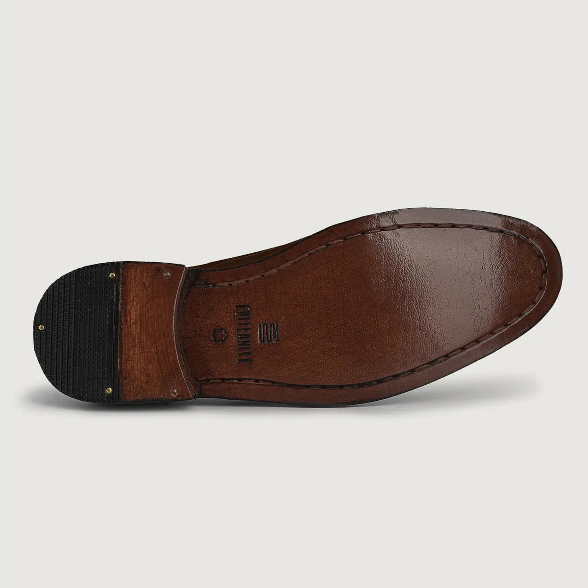 High-Traction Rubber Outsole & Lug Tread Pattern on Attorney Derby بني أحذية جلدية كلاسيكية رجالي For Men