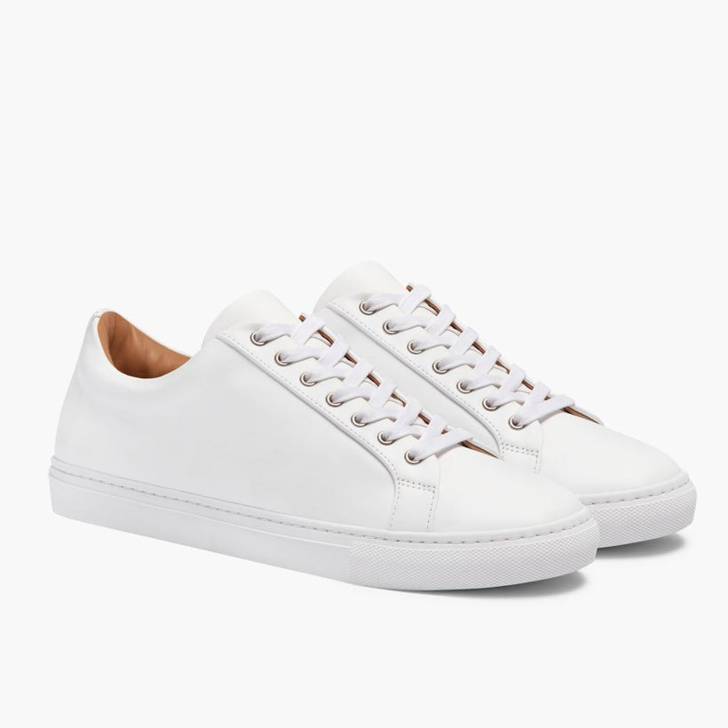 Premier Low Top White Leather Sneakers رجالي