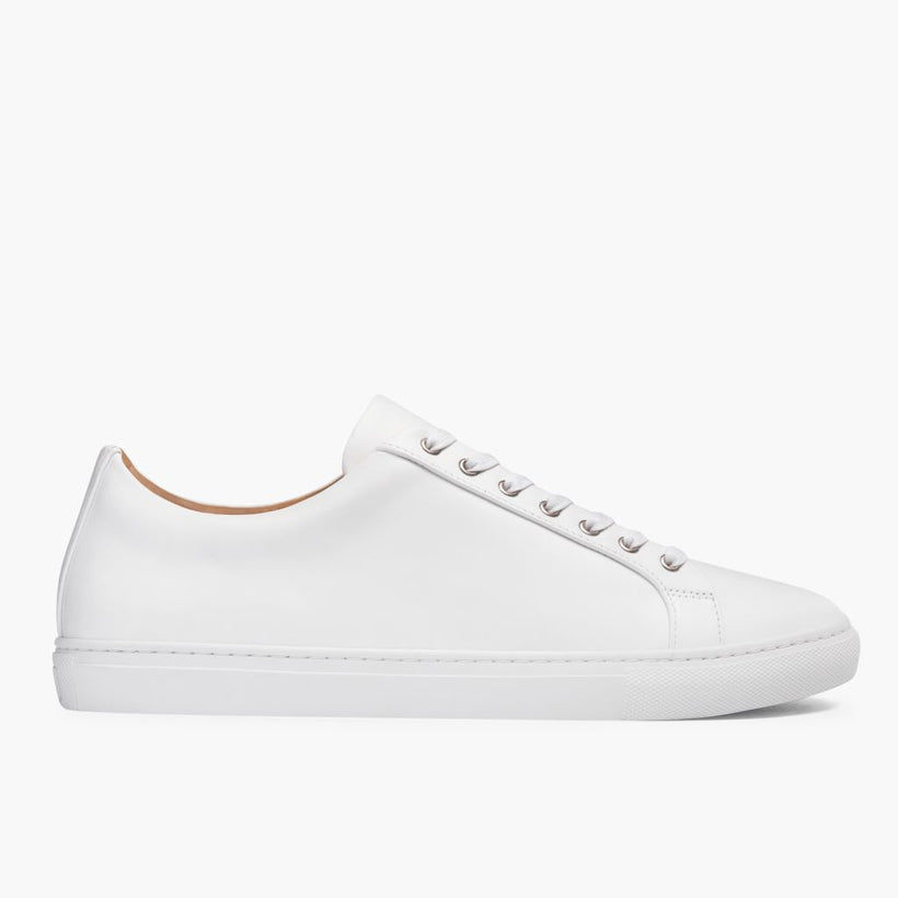 Premier Low Top White Leather Sneakers رجالي