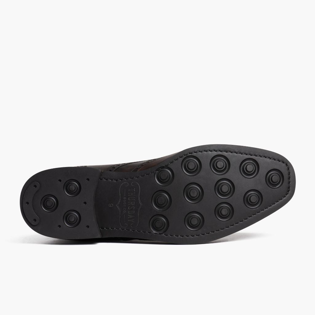 High-Traction Rubber Outsole & Lug Tread Pattern on Wingtip Dark Oak أحذية بوت جلدية رجالي For Men