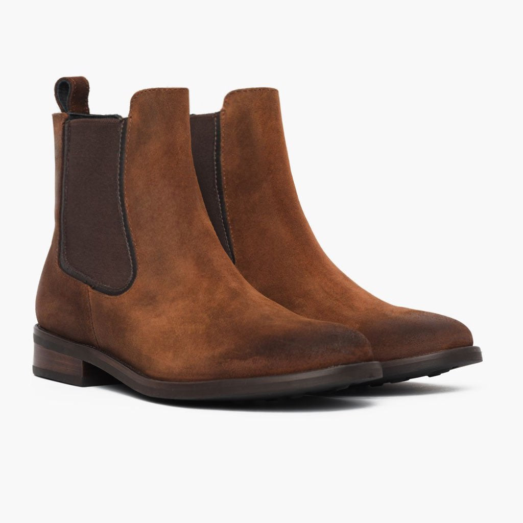 Classic Full-Grain leather Boots - بناء غوديير ويلت المتين وتفاصيل مقدمة الحذاء