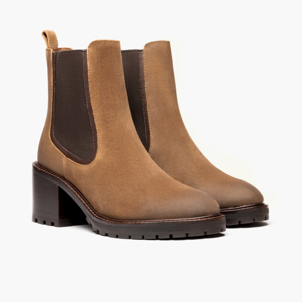 Classic Full-Grain leather Boots - بناء غوديير ويلت المتين وتفاصيل مقدمة الحذاء