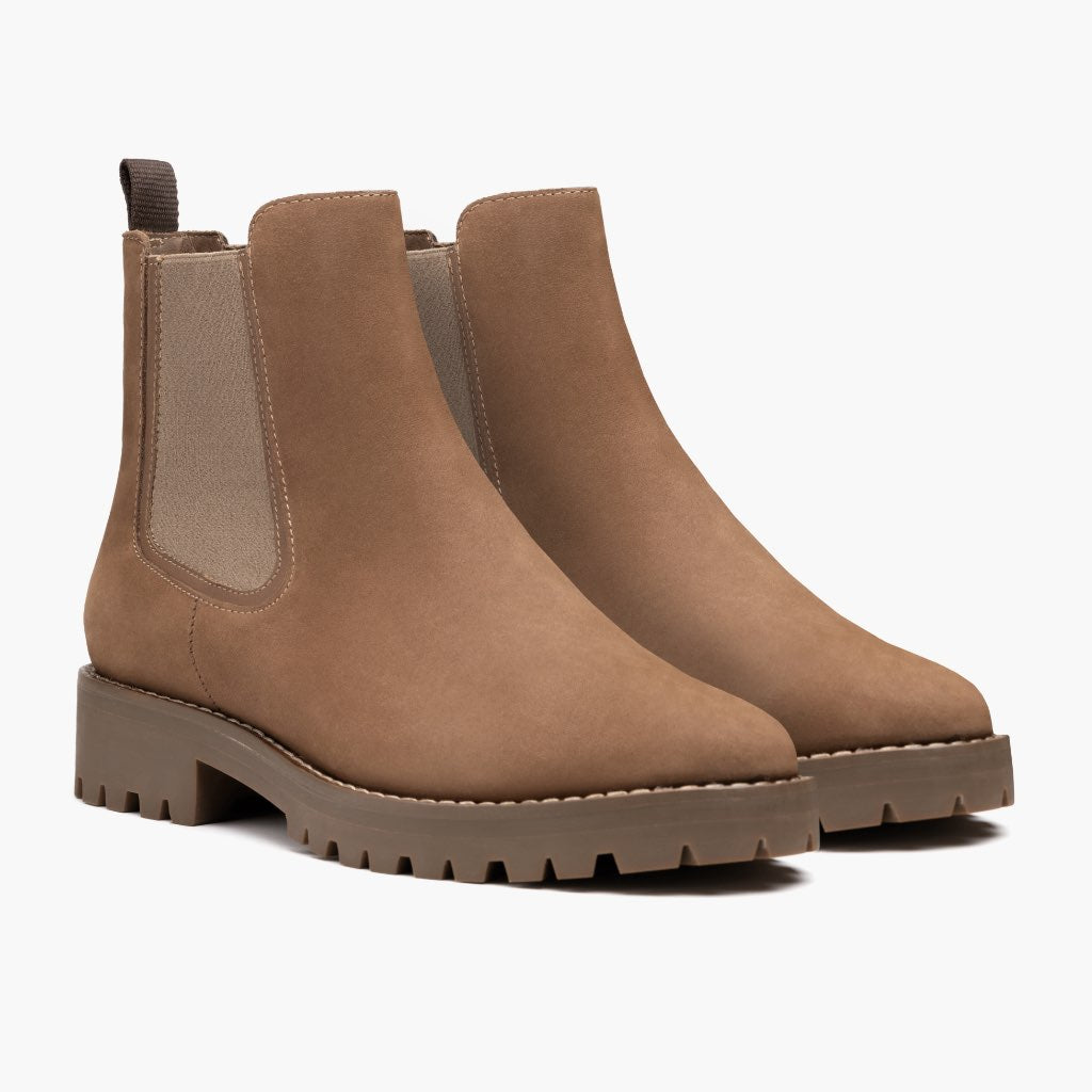 Classic Full-Grain leather Boots - بناء غوديير ويلت المتين وتفاصيل مقدمة الحذاء