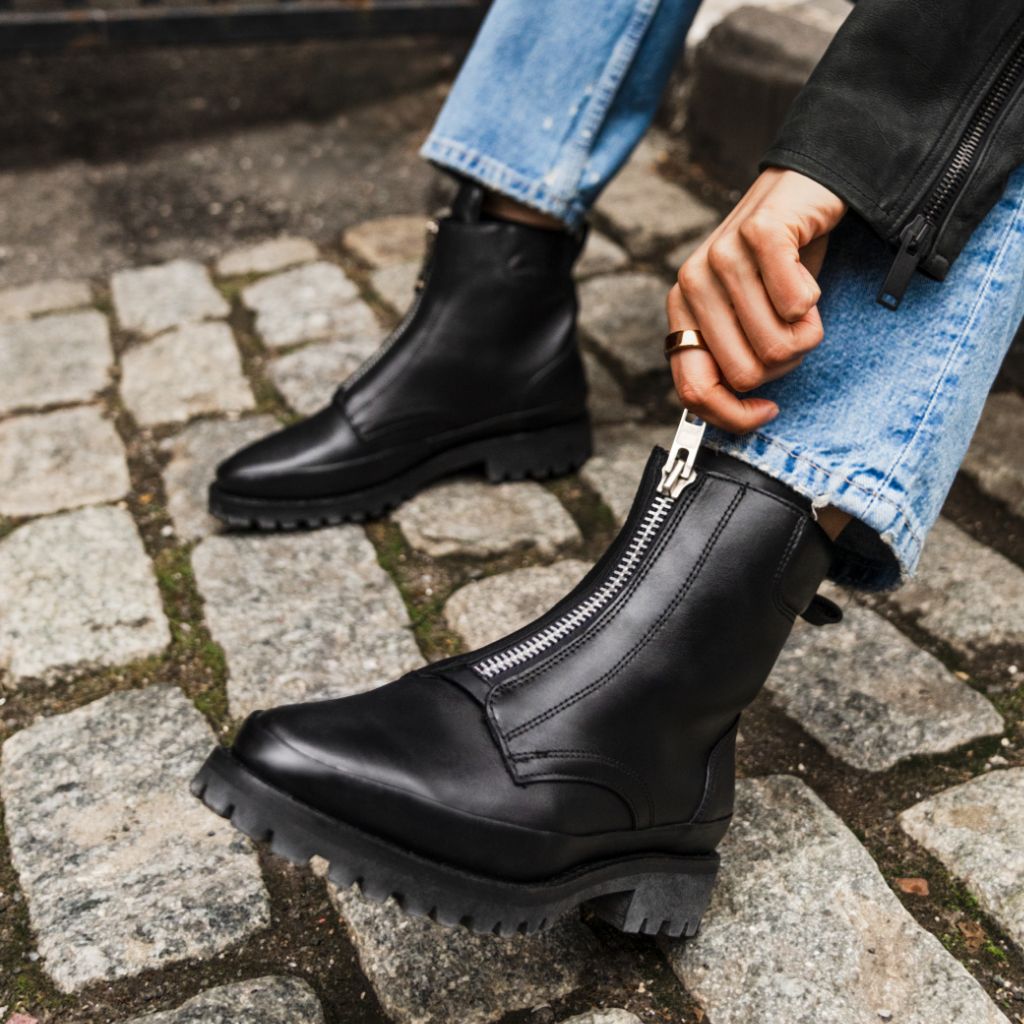 Ryder أسود أحذية بوت جلدية نسائي - Black footwear image 9