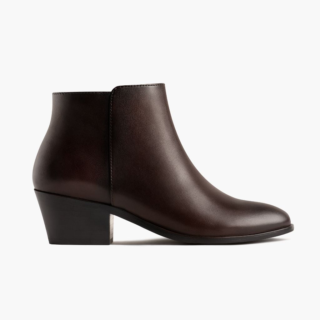 Downtown Old English أحذية بوت جلدية نسائي in Classic Full-Grain Leather - عرض جانبي | شراء أونلاين عبر المتجر الرسمي