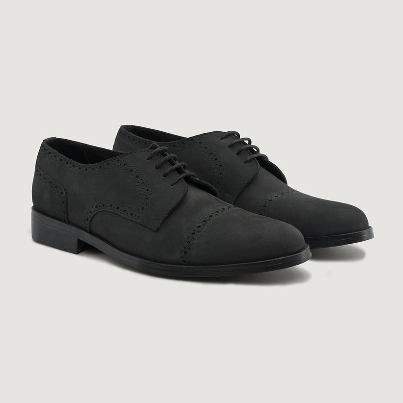 Dirk Brogues Derby Matte أسود Nubuck أحذية جلدية كلاسيكية - StudGuard رجالي