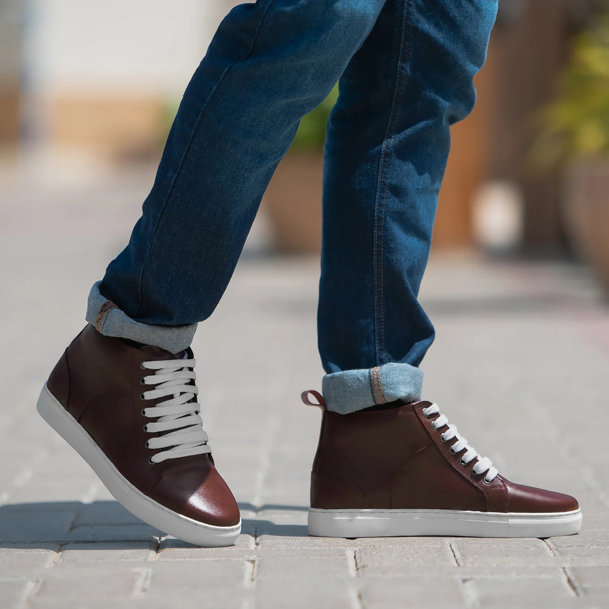 Marty High Top عنابي سنيكرز جلدي كاجوال رجالي - دعامة الكعب المقواة وتفاصيل الخياطة المزدوجة الدقيقة