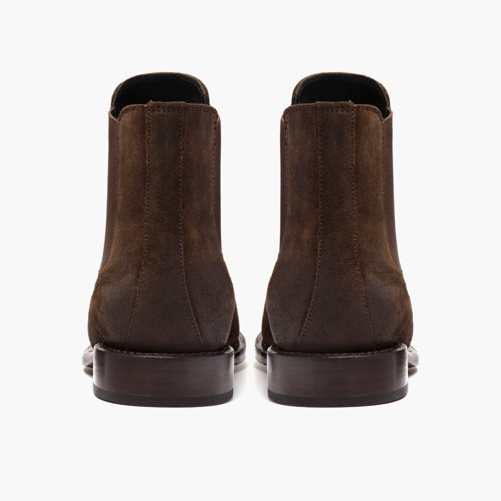 High-Traction Rubber Outsole & Lug Tread Pattern on Cavalier Dark بني أحذية بوت جلدية رجالي
