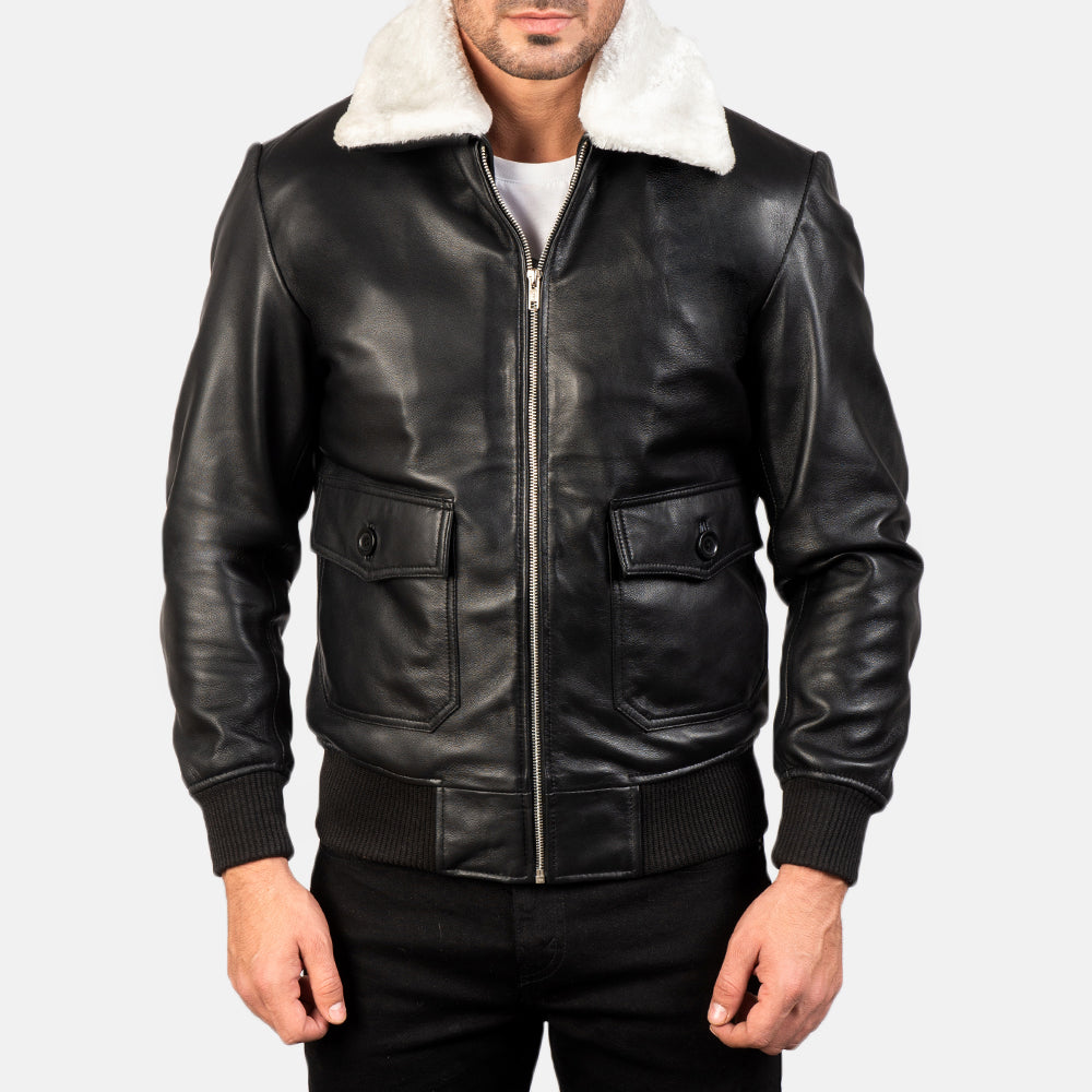 
تفاصيل مقربة of Shirt with Removable Fur & Zipper Hardware on Airin G-1 Black & White Leather Bomber Jacket