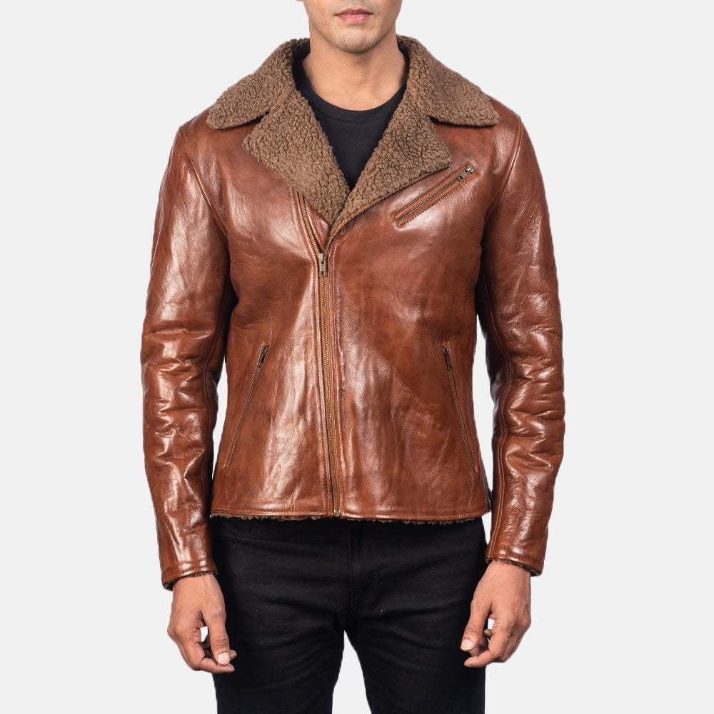 Men's Alberto Shearling بني جاكيت جلد رجالي - Lateral Side Profile View Showing Sleeve Cut &amp; Athletic Taper Fit