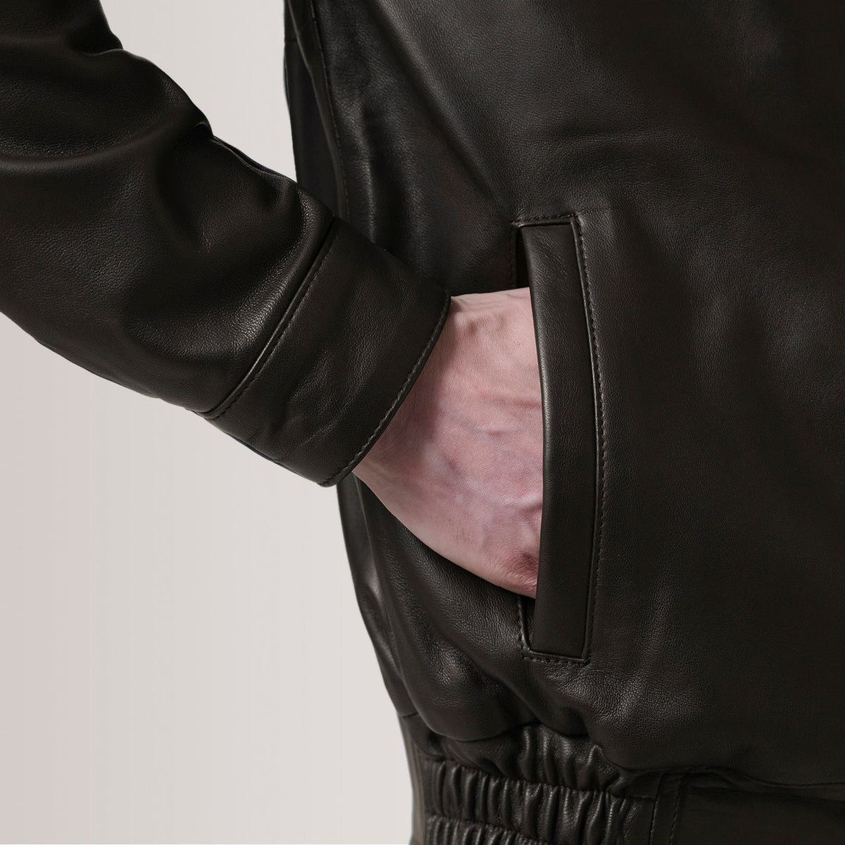 Alfred جاكيت بومبر جلد رجالي – alternate product view 6