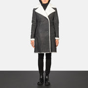 
Amie Black Double Breasted Shearling Coat in Black Sheepskin Snuffed - عرض أمامي وقَصّة مفصلة أنيقة | شراء أونلاين عبر المتجر الرسمي