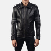 
Armstrong أسود جاكيت بايكر جلد طبيعي رجالي in Black Cowhide Leather - عرض أمامي وقَصّة مفصلة أنيقة | شراء أونلاين عبر المتجر الرسمي