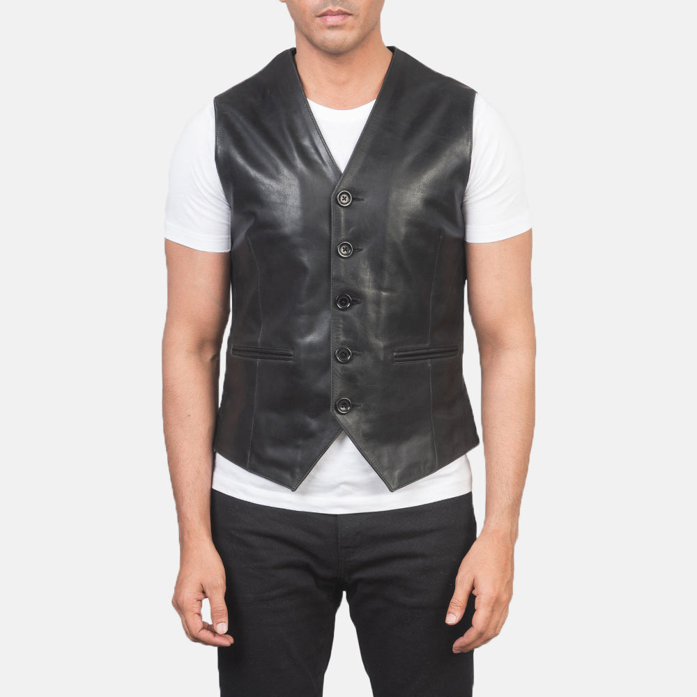 
تفاصيل مقربة of Classic Collar & 5 Button Hardware on Auden أسود صديري جلد رجالي
