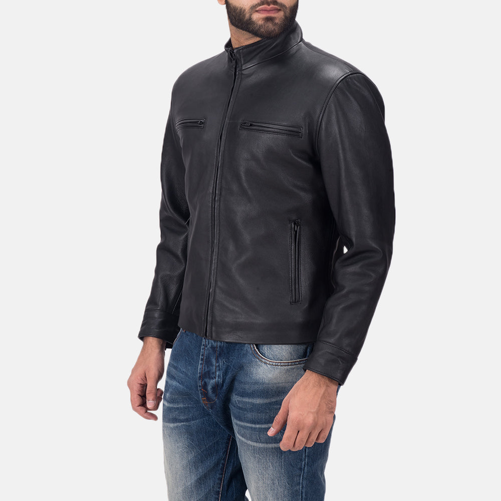 
Black Calfskin Matte Biker Jacket - عرض خلفي يوضح تفصيل الأكتاف المتقن والحاشية النظيفة