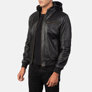 
Black Cowhide Leather Bomber Jacket - عرض خلفي يوضح تفصيل الأكتاف المتقن والحاشية النظيفة