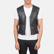 
Brandon أسود صديري جلد رجالي in Black Sheepskin Leather - عرض أمامي وقَصّة مفصلة أنيقة | شراء أونلاين عبر المتجر الرسمي