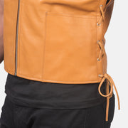 
عرض البطانة الداخلية Showing Quilted Polyester Lining & جيبان داخليان عمليان