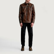 
تفاصيل مقربة of Shirt & Buttons Hardware on Bronco Distressed بني Leather Shirt رجالي