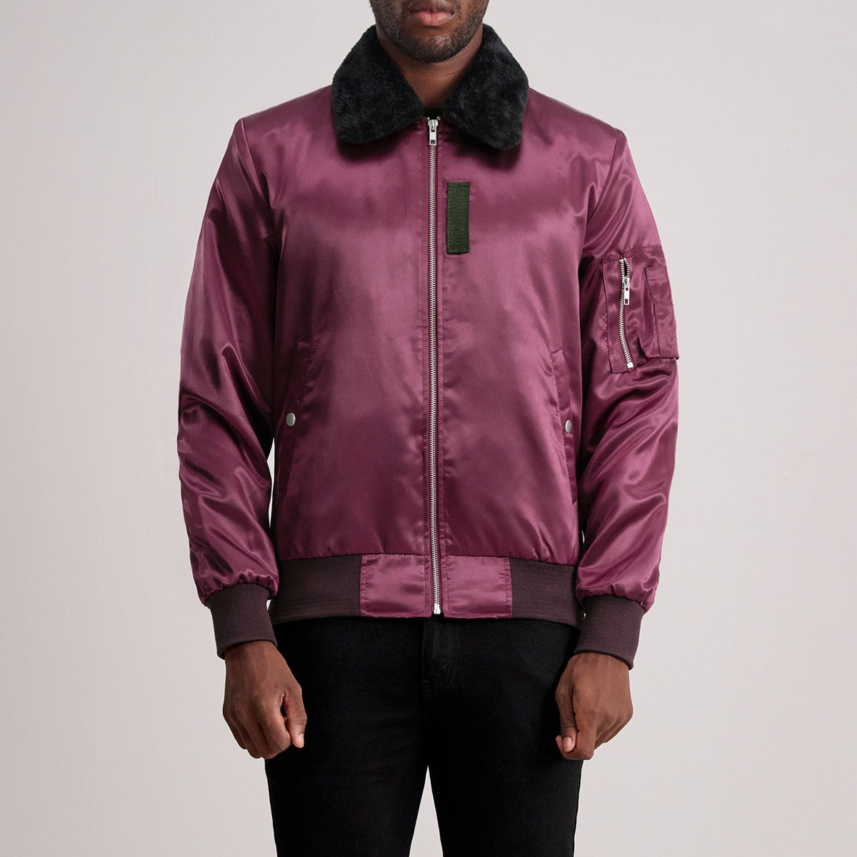 Clyde B-15 عنابي جاكيت بومبر جلد رجالي in Maroon Satin - عرض أمامي وقصة مفصلة أنيقة | تسوق أونلاين