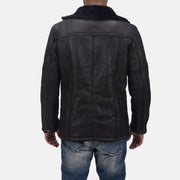 
تفاصيل مقربة of Notch & Button Hardware on Furcliff Double Face Shearling معطف جلد فاخر رجالي