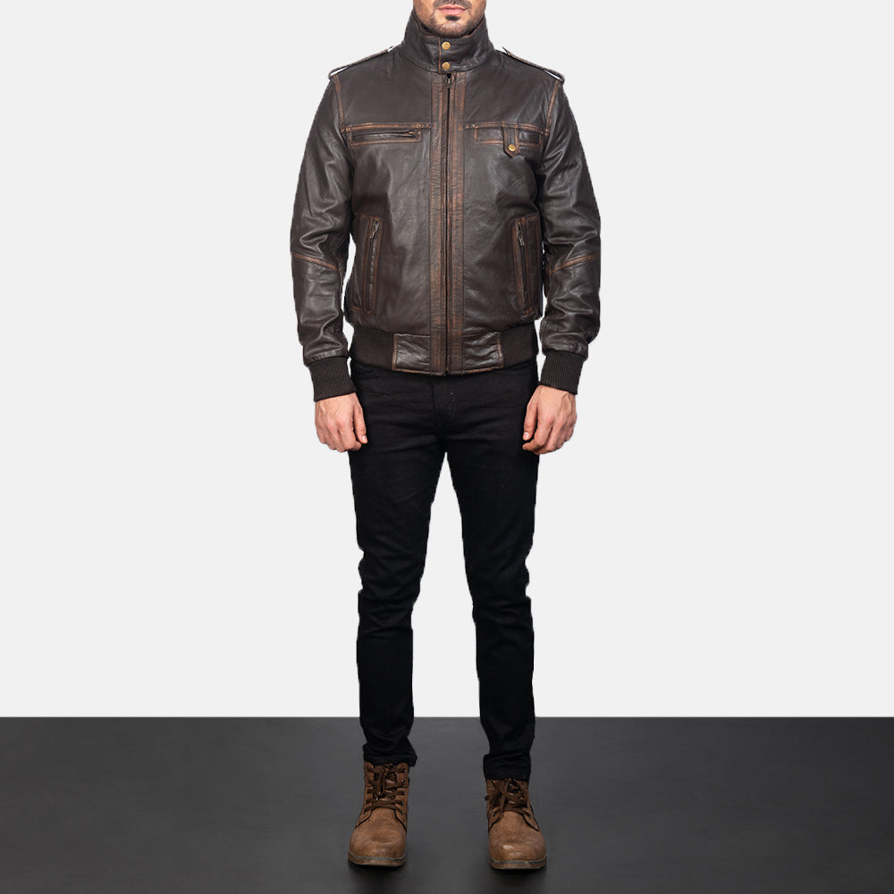 
Street Brown Leather Bomber Jacket - عرض جانبي يوضح قَصّة الأكمام المريحة