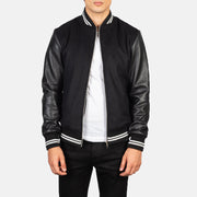 Harrison أسود Hybrid Varsity جاكيت جلد رجالي in Black Sheepskin Leather - Front Profile View &amp; Tailored Silhouette | Buy Online