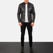 
Ionic Black Leather Jacket - عرض جانبي يوضح قَصّة الأكمام المريحة