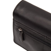 
عرض البطانة الداخلية Showing Dedicated Padded Laptop Sleeve & Multi-Compartment Organization