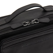 
Solid Antique Brass Hardware & Heavy-Duty Dual Zipper Detail on Rovon حقيبة كروس جلدية