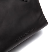 Chili Full-Grain Leather Handbag نسائي - Lateral Side Profile View Showing Sleeve Cut &amp; Athletic Taper Fit