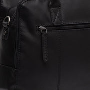 
عرض البطانة الداخلية Showing Quilted Viscose Lining & جيبان داخليان عمليان