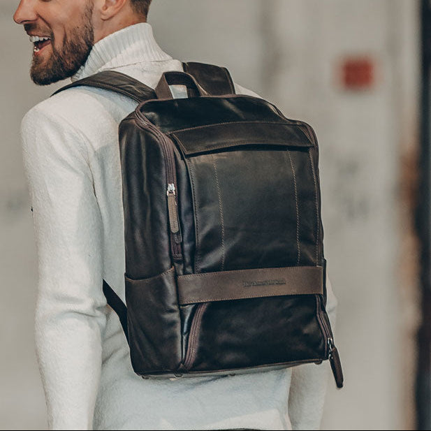 Rich Full-Grain Leather Laptop Backpack رجالي – alternate product view 2