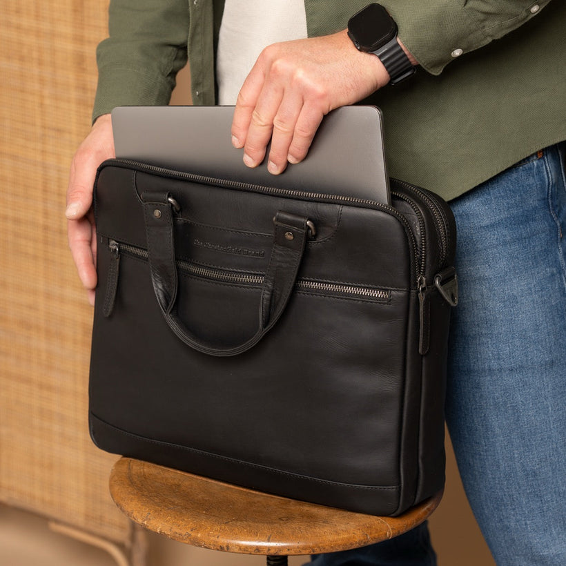Montara Full-Grain Leather Laptop Bag نسائي