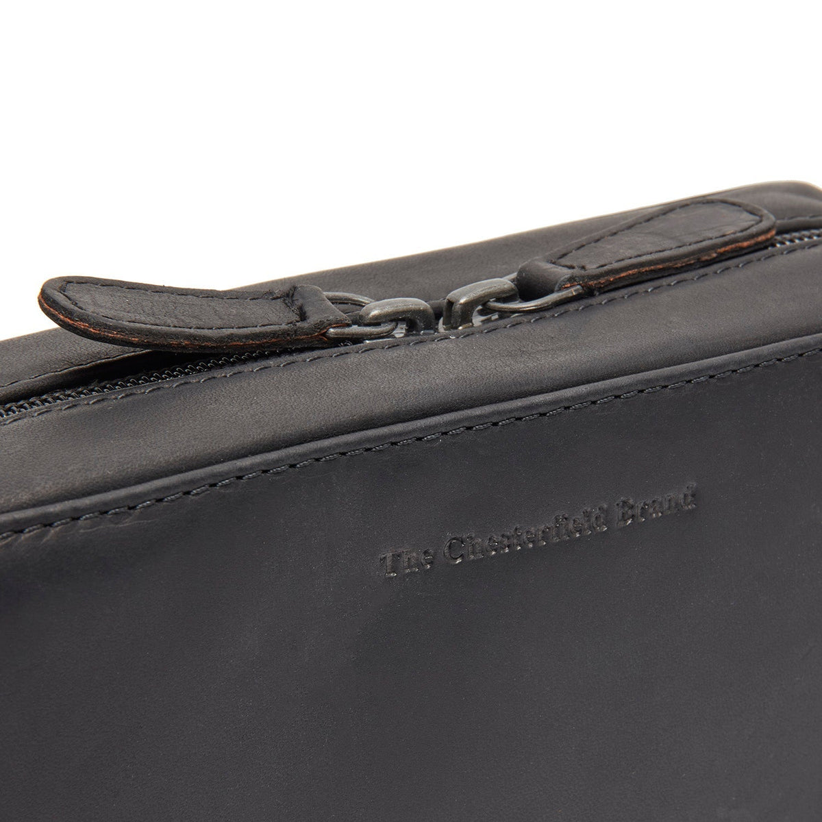 Leather Tech-Organizer Ardan نسائي - Lateral Side Profile View Showing Sleeve Cut &amp; Athletic Taper Fit