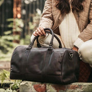 Perth Full-Grain Leather Weekender Bag نسائي – alternate product view 2