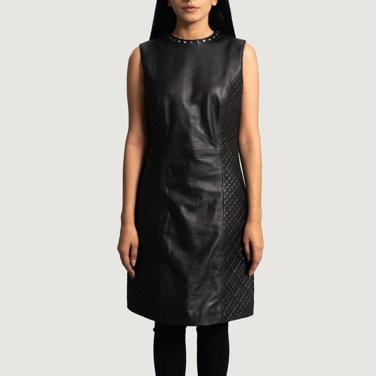 
Luxe أسود Leather Dress نسائي in Black Sheepskin Leather - عرض أمامي وقَصّة مفصلة أنيقة | شراء أونلاين عبر المتجر الرسمي