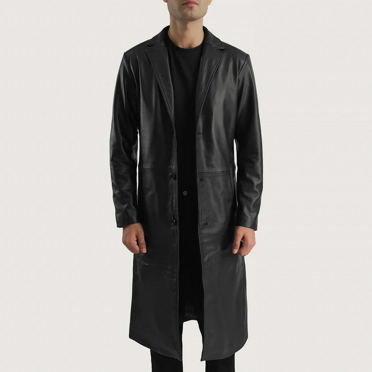 
Mateo Black Leather Single Breasted Coat in Black Cowhide Leather - عرض أمامي وقَصّة مفصلة أنيقة | شراء أونلاين عبر المتجر الرسمي