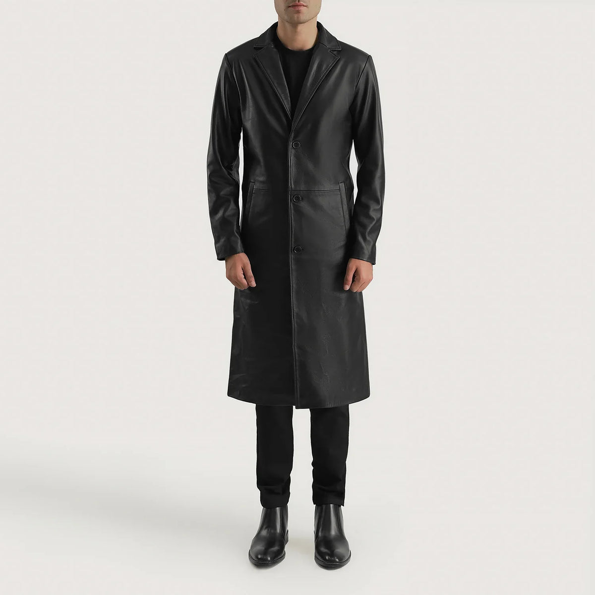 
Mateo Black Leather Single Breasted Coat - عرض جانبي يوضح قَصّة الأكمام المريحة
