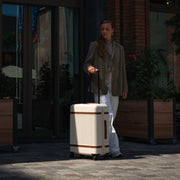 Medium Suitcase Zuna نسائي – alternate product view 3