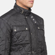 
عرض البطانة الداخلية Showing Quilted Polyester Lining & جيبان داخليان عمليان