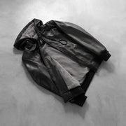 
مظهر الارتداء على موديل لـ  Nintenzo Black Hooded Leather Jacket على عارض أزياء - انسيابية طبيعية في ضوء النهار