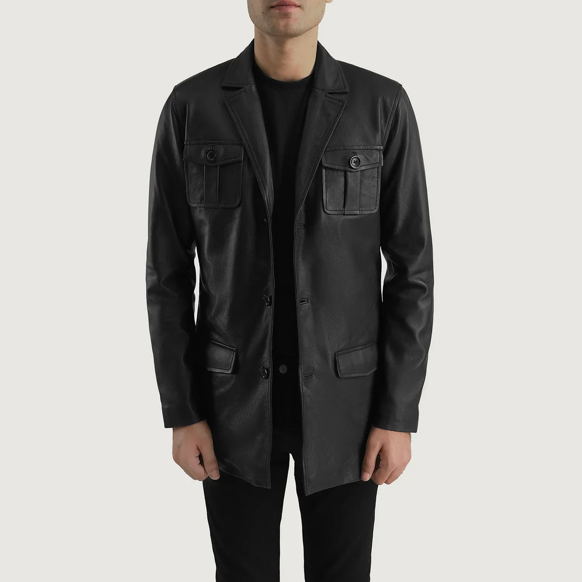 
Ray Cutler Black Leather Blazer in Black Sheepskin Leather - عرض أمامي وقَصّة مفصلة أنيقة | شراء أونلاين عبر المتجر الرسمي