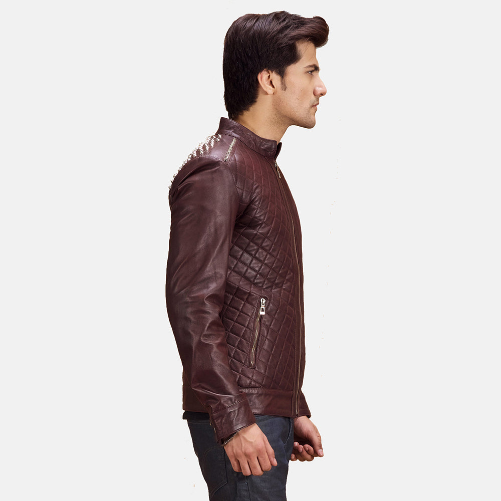 
Maroon Sheepskin Leather Biker Jacket - عرض خلفي يوضح تفصيل الأكتاف المتقن والحاشية النظيفة