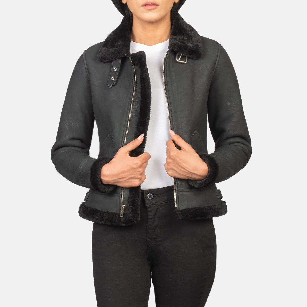 
Sherilyn B-3 Distressed Black Leather Bomber Jacket in Distressed Black Sheepskin Snuffed - عرض أمامي وقَصّة مفصلة أنيقة | شراء أونلاين عبر المتجر الرسمي