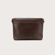 
The Carismatico Vintage Brown Leather Messenger Bag For Men & Women - عرض جانبي يوضح عمق الحقيبة وسعة التخزين